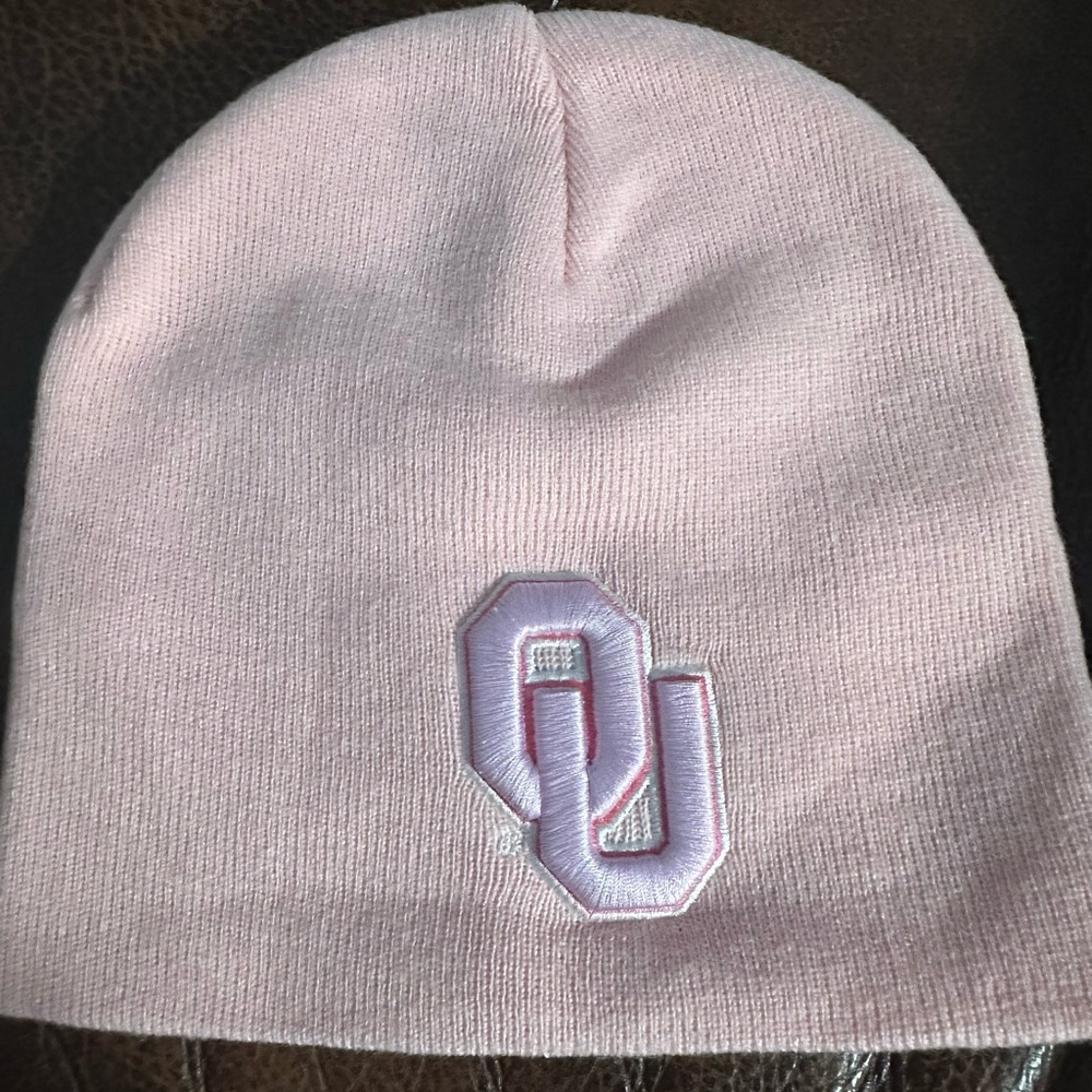 Oklahoma Sooners beanie- OSFM- nwot